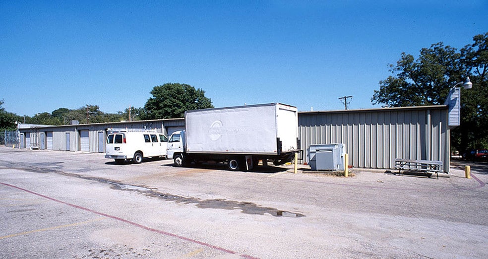 2675 Freewood Dr, Dallas, TX for lease - Other - Image 2 of 4