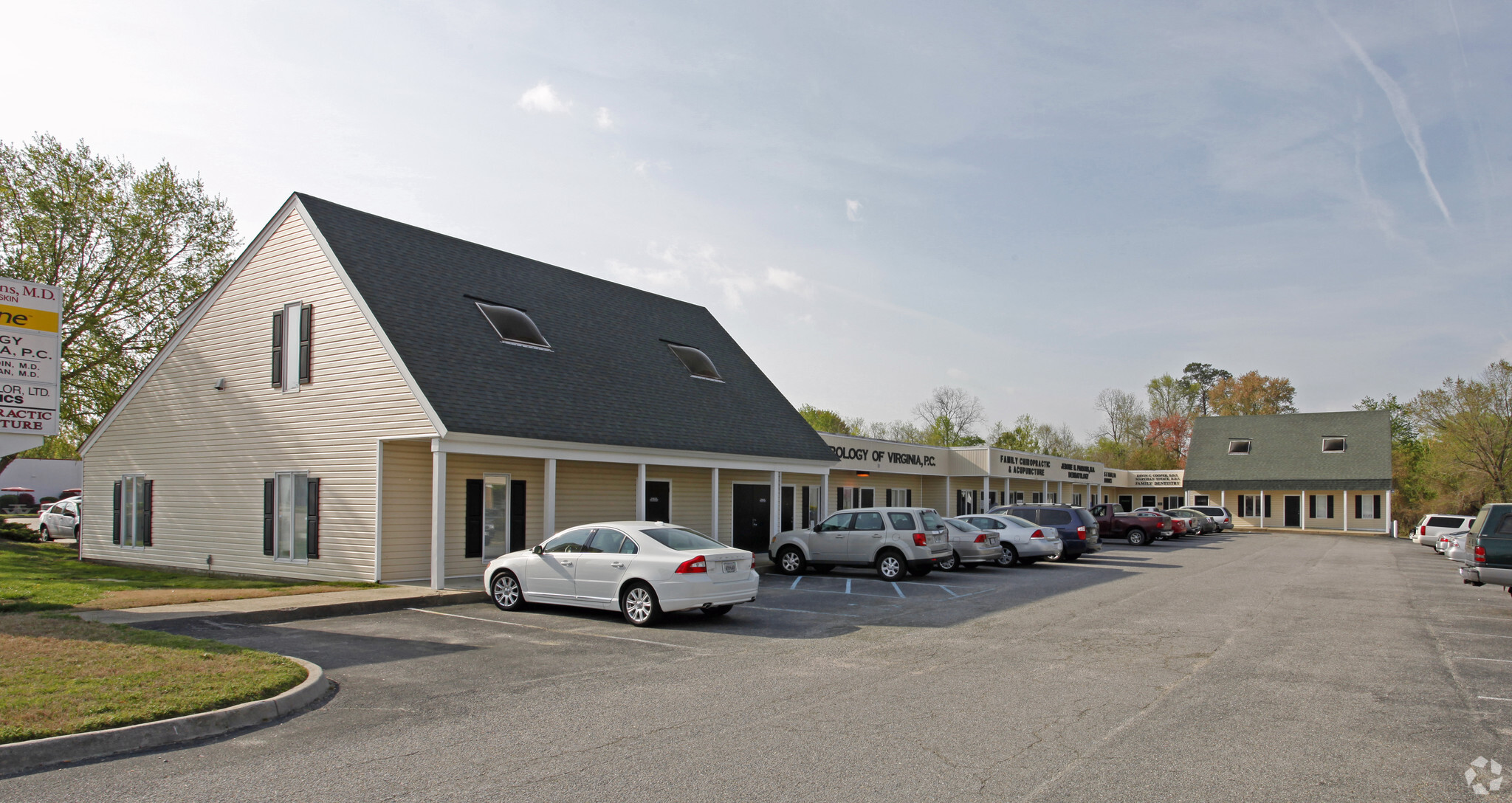 3105 Western Branch Blvd, Chesapeake, VA for lease Building Photo- Image 1 of 6