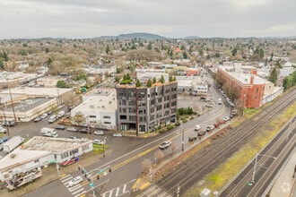 959 SE Division St, Portland, OR - Aerial map view