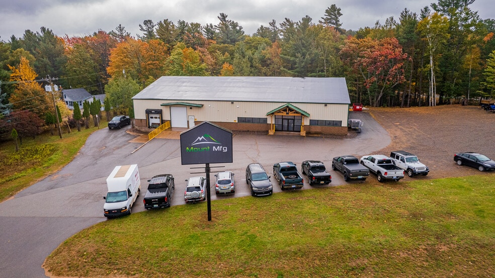 875 Brookton Rd, Marquette, MI for sale - Primary Photo - Image 1 of 12