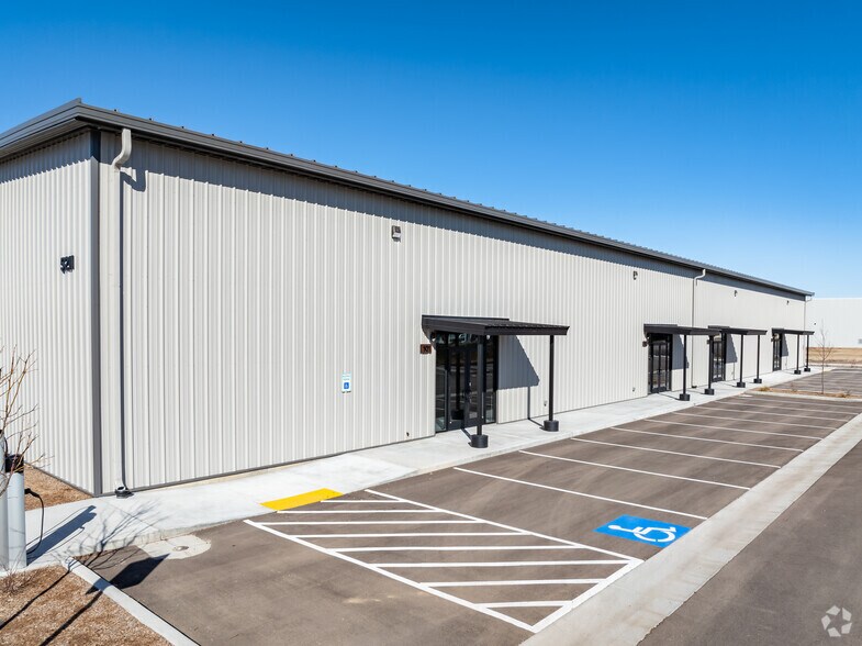 5211 Modern Ln, Caldwell, ID for lease - Building Photo - Image 2 of 5