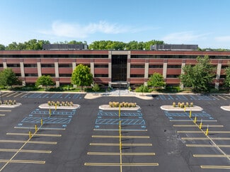 More details for 20255 Victor Pky, Livonia, MI - Office for Lease