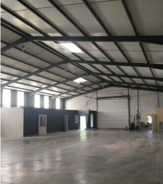 Flex in Vedene for lease - Interior Photo - Image 2 of 4