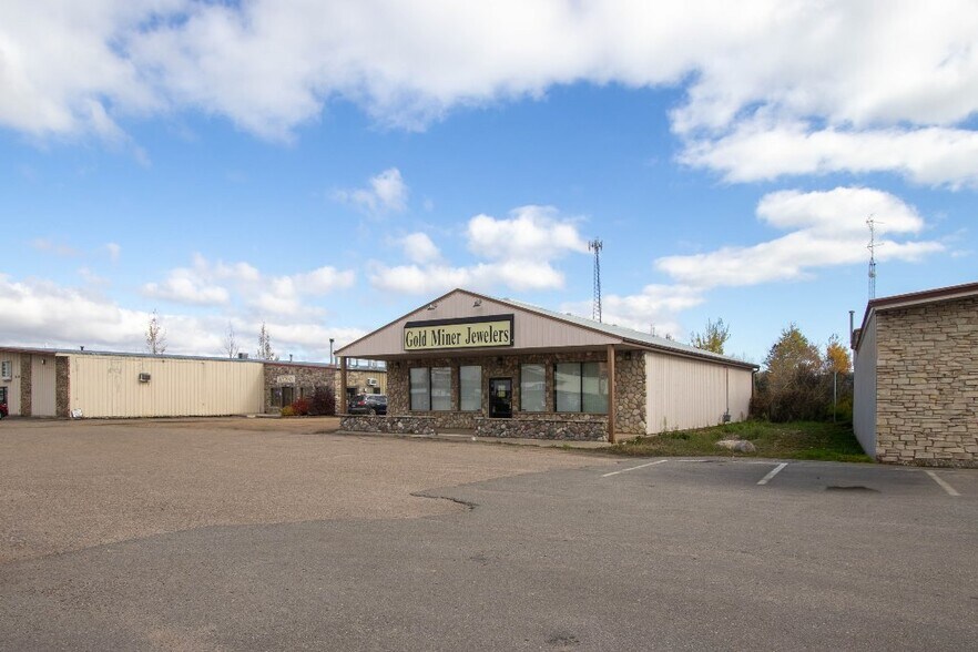 2737 Hwy 45, Antigo, WI à vendre - Photo du bâtiment - Image 3 de 33