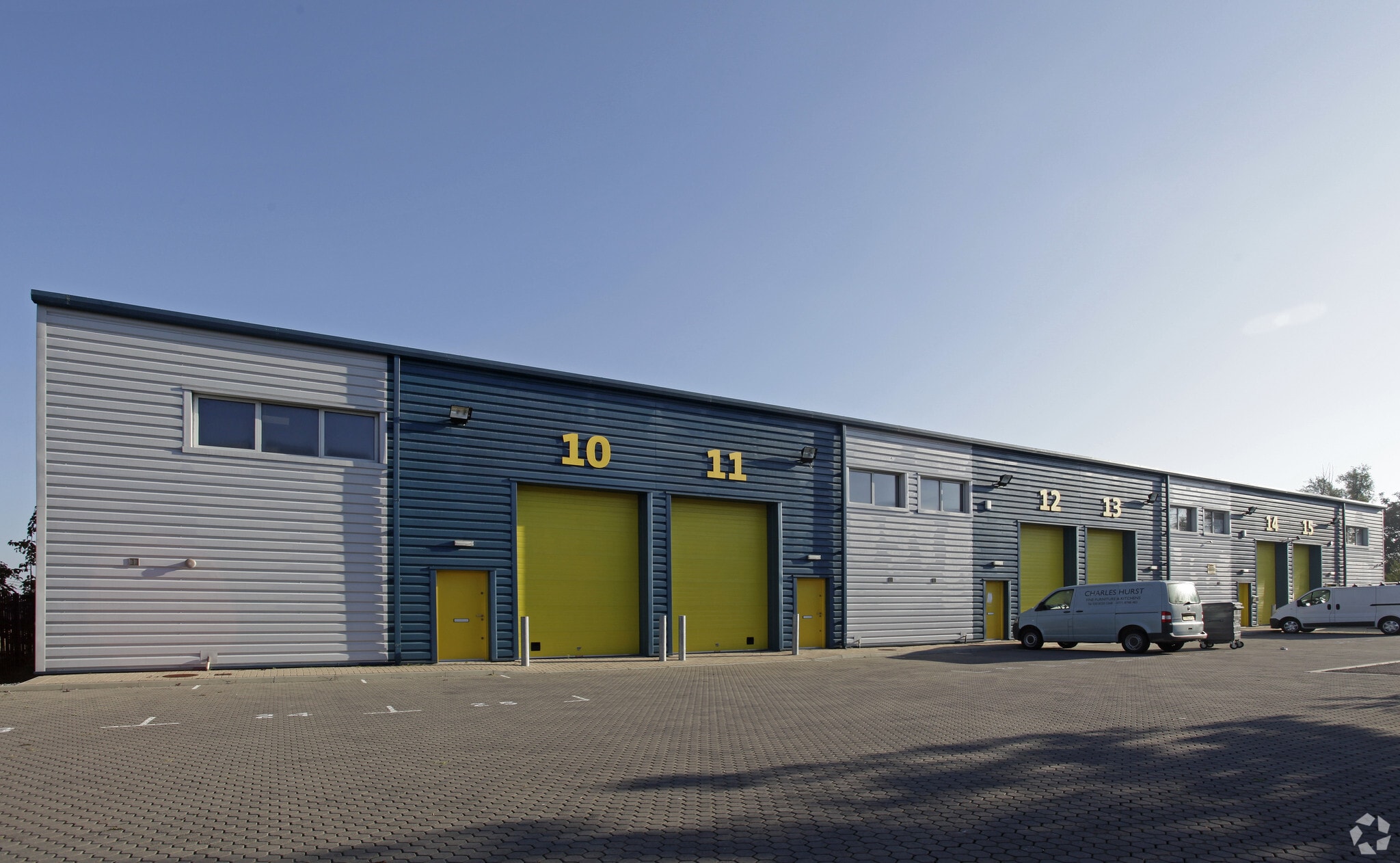 Alder Close, Erith for lease Building Photo- Image 1 of 7