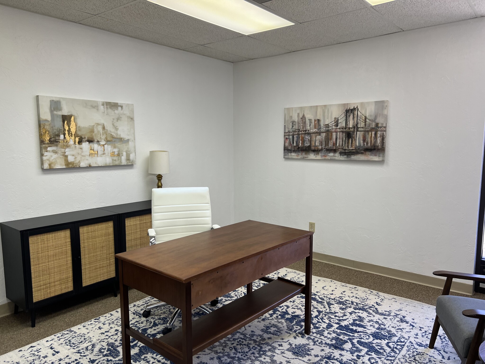 1603 E 19th St, Edmond, OK for lease Interior Photo- Image 1 of 5