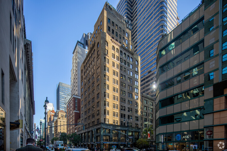 441 Lexington Ave, New York, NY for sale - Building Photo - Image 1 of 1