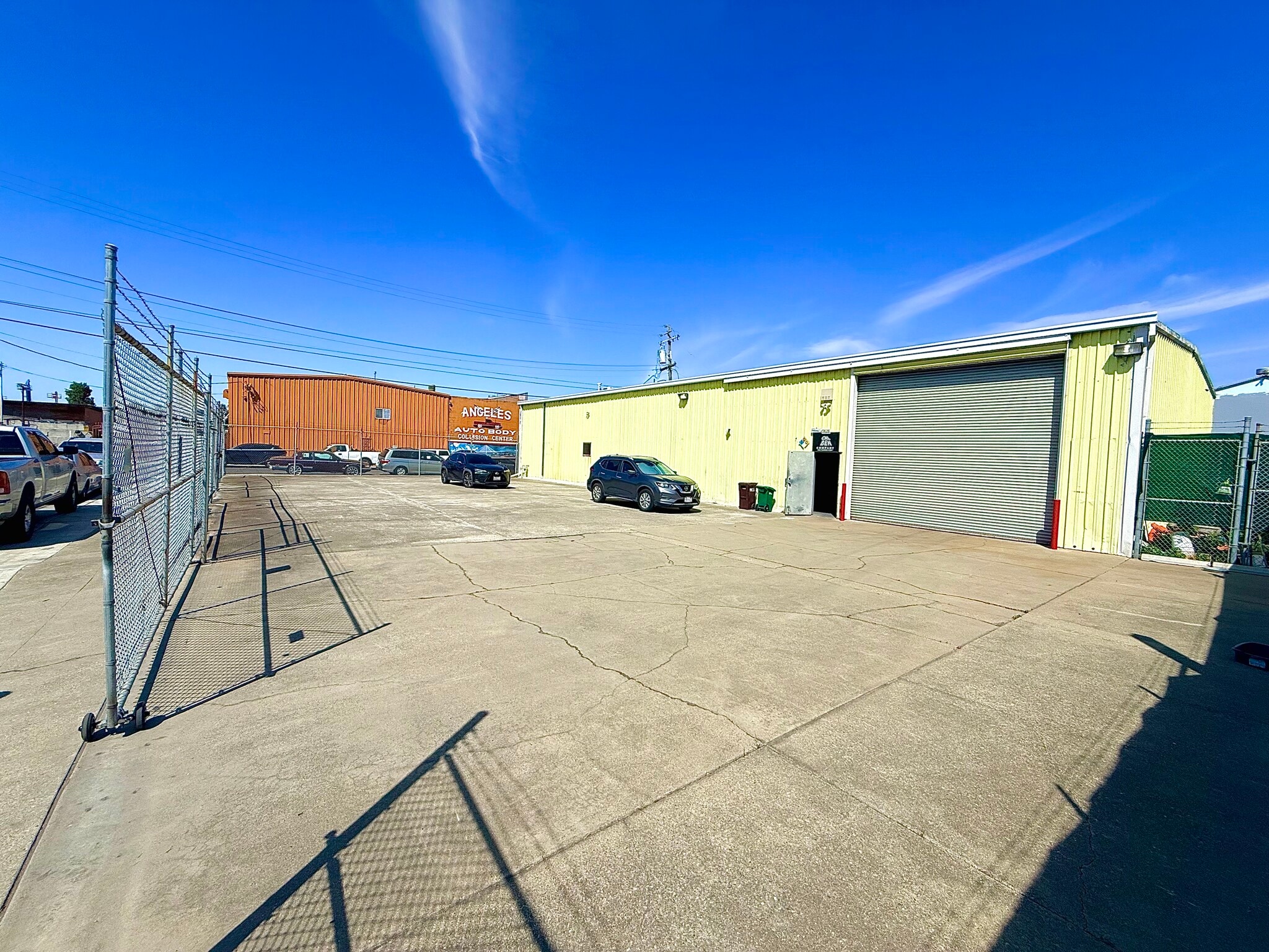 9828 Pearmain St, Oakland, CA for lease Interior Photo- Image 1 of 6