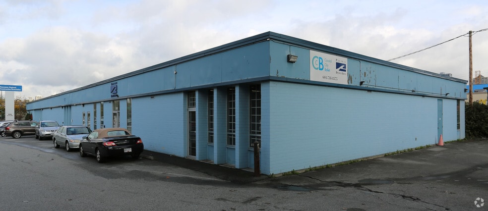 3636 E 4th Ave, Vancouver, BC for sale - Building Photo - Image 2 of 2