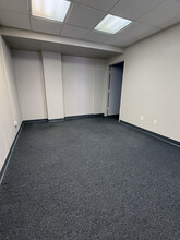 249 Merchant St, Honolulu, HI for lease Interior Photo- Image 2 of 3