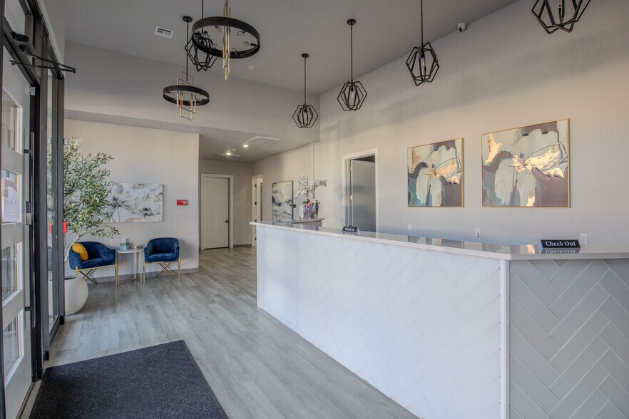 880 W Main St, Duncan, OK à vendre - Photo du bâtiment - Image 3 de 24