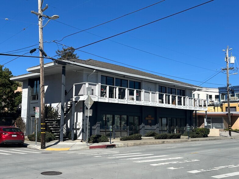 501 Cedar St, Santa Cruz, CA à vendre - Photo du bâtiment - Image 2 de 5