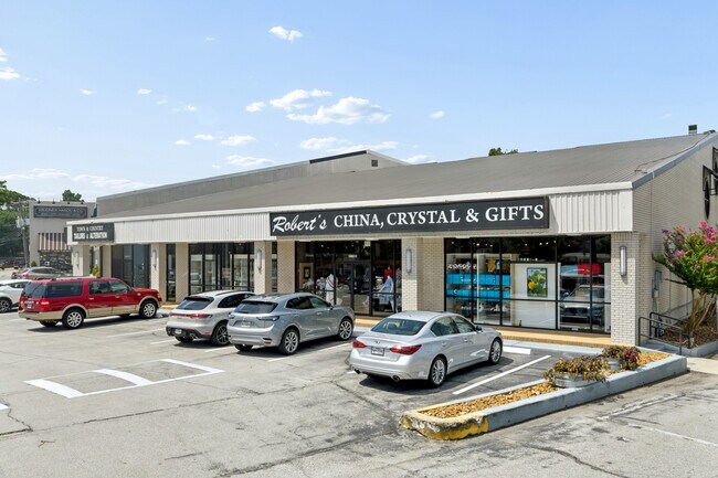 More details for 12649 Memorial Dr, Houston, TX - Retail for Lease