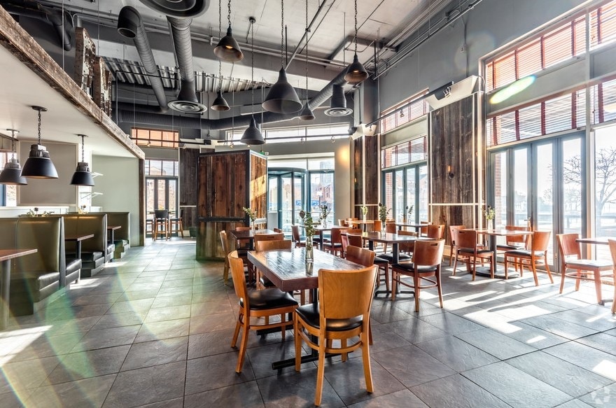 621 E Pratt St, Baltimore, MD for lease Interior Photo- Image 1 of 4