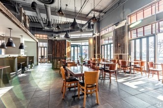 621 E Pratt St, Baltimore, MD for lease Interior Photo- Image 1 of 4