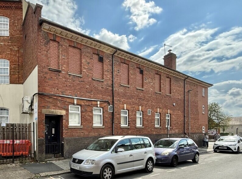 Lorne Rd, Northampton à vendre - Photo du bâtiment - Image 2 de 2