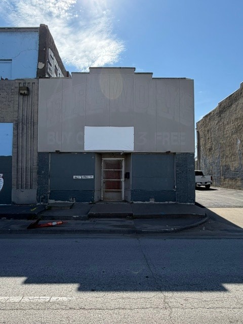 20 N James St, Kansas City, KS for lease Building Photo- Image 1 of 11