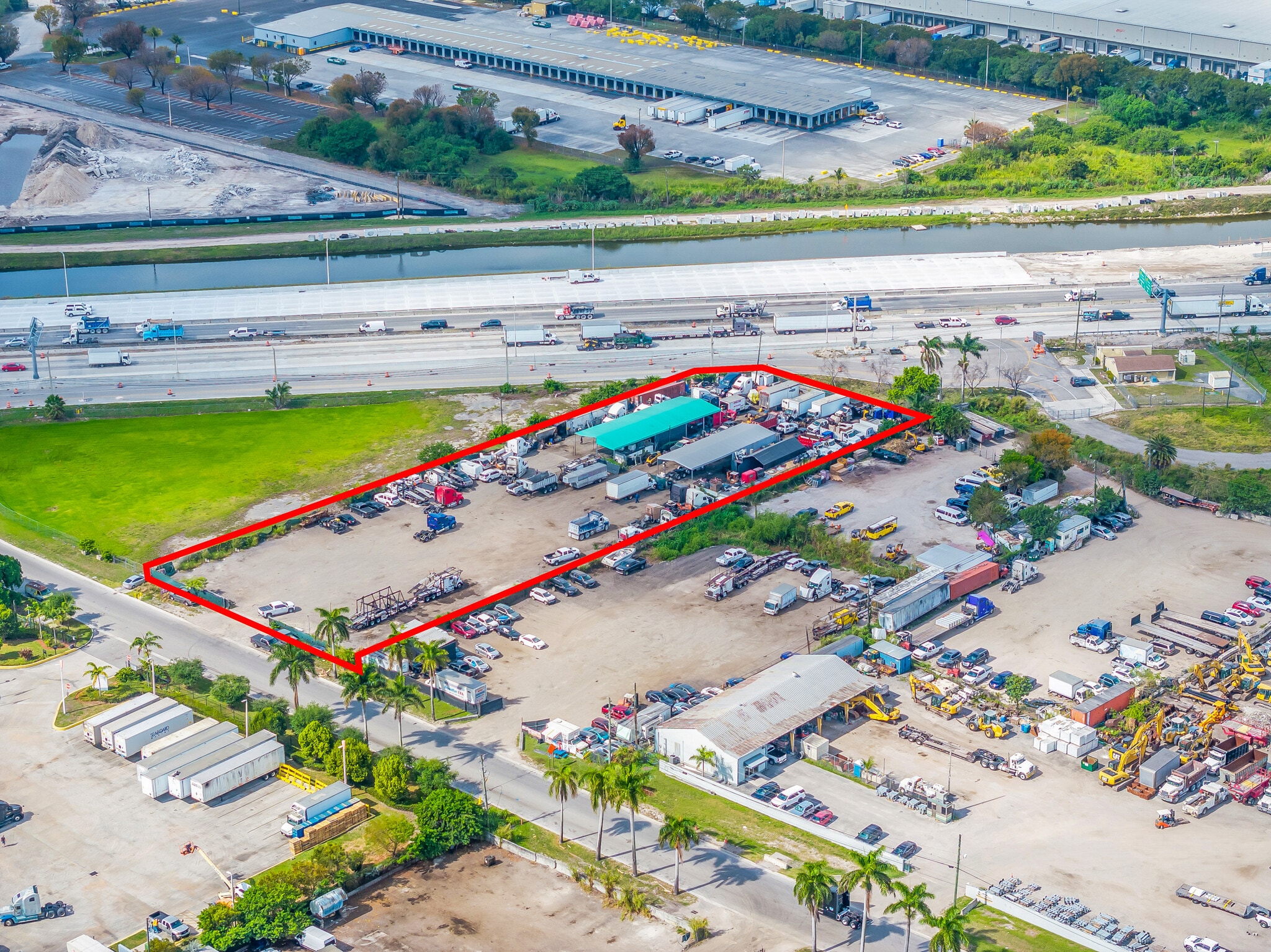 13800 NW 112th ave, Hialeah Gardens, FL for sale Primary Photo- Image 1 of 25