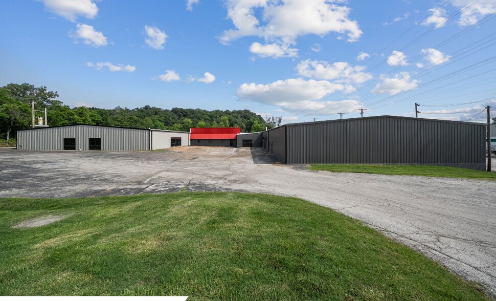 12808-12814 Gravois Rd, Saint Louis, MO à louer - Photo du bâtiment - Image 1 de 5