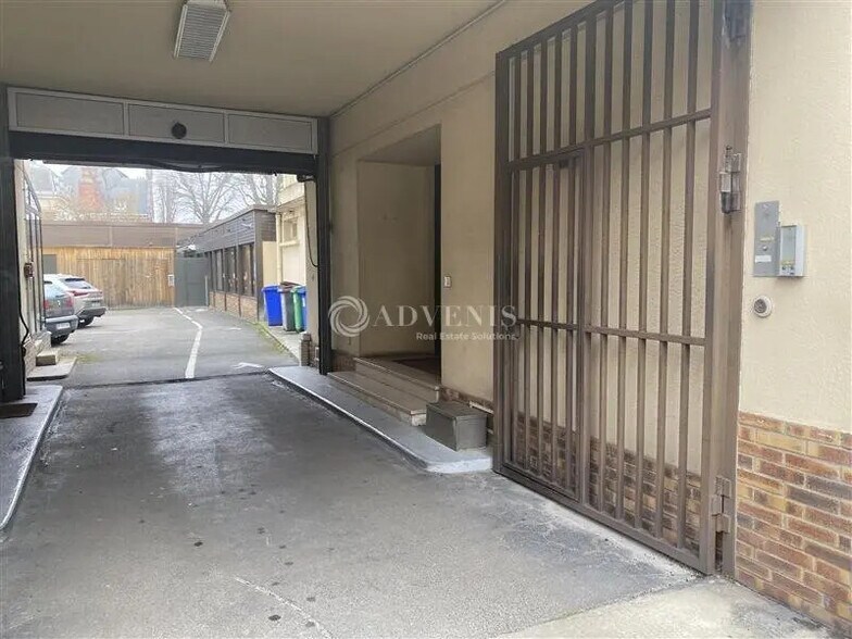 Office in Le Raincy for lease - Building Photo - Image 1 of 7