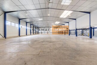 More details for Multiple Space Uses for Lease