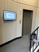 130-132 S Market St, Wooster, OH for lease Interior Photo- Image 1 of 6