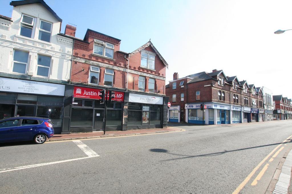 23-25 Whitby Rd, Ellesmere Port à louer Photo du bâtiment- Image 1 de 10