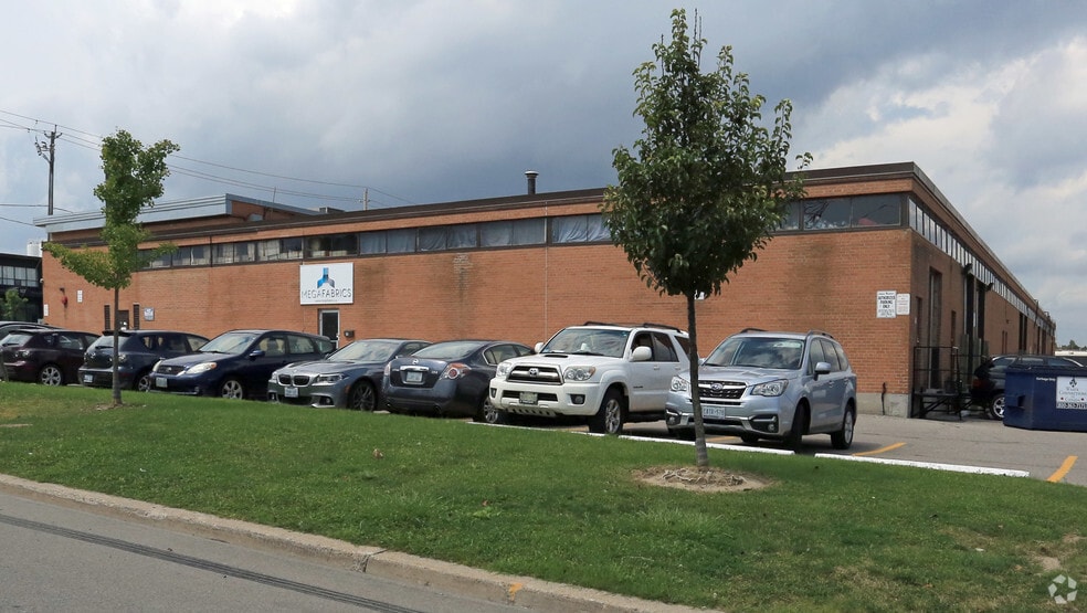 59-63 Alness St, Toronto, ON for lease - Building Photo - Image 3 of 14