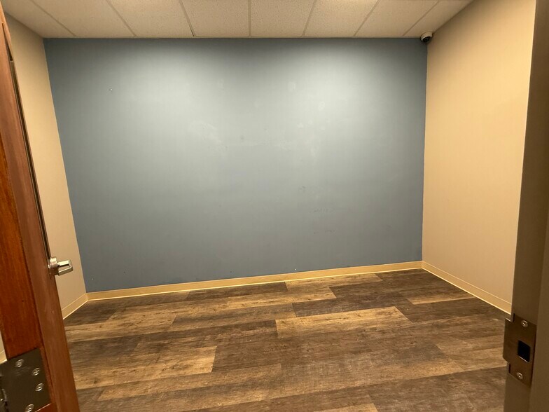 4230 St Lawrence dr, New Port Richey, FL à louer - Photo du bâtiment - Image 3 de 8