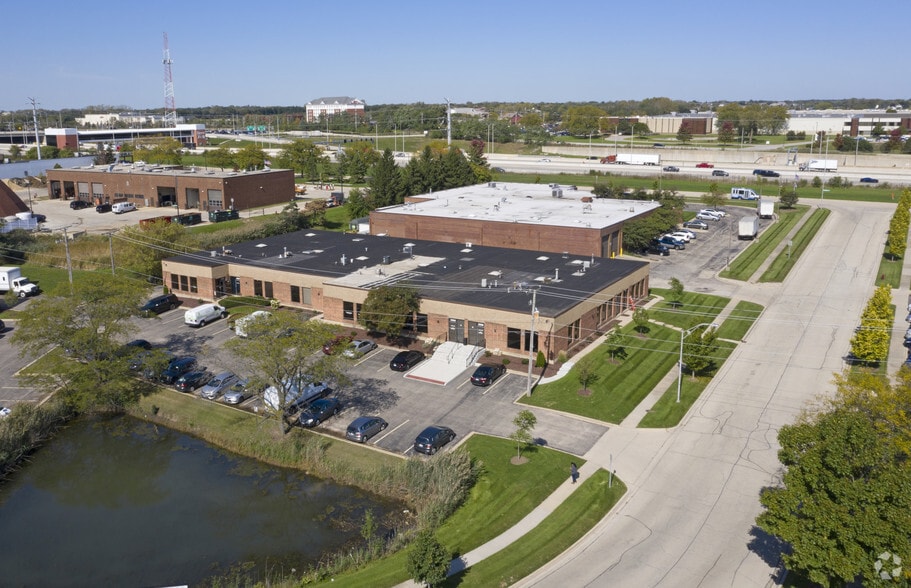 2200 N Stonington Ave, Hoffman Estates, IL for sale - Aerial - Image 3 of 4