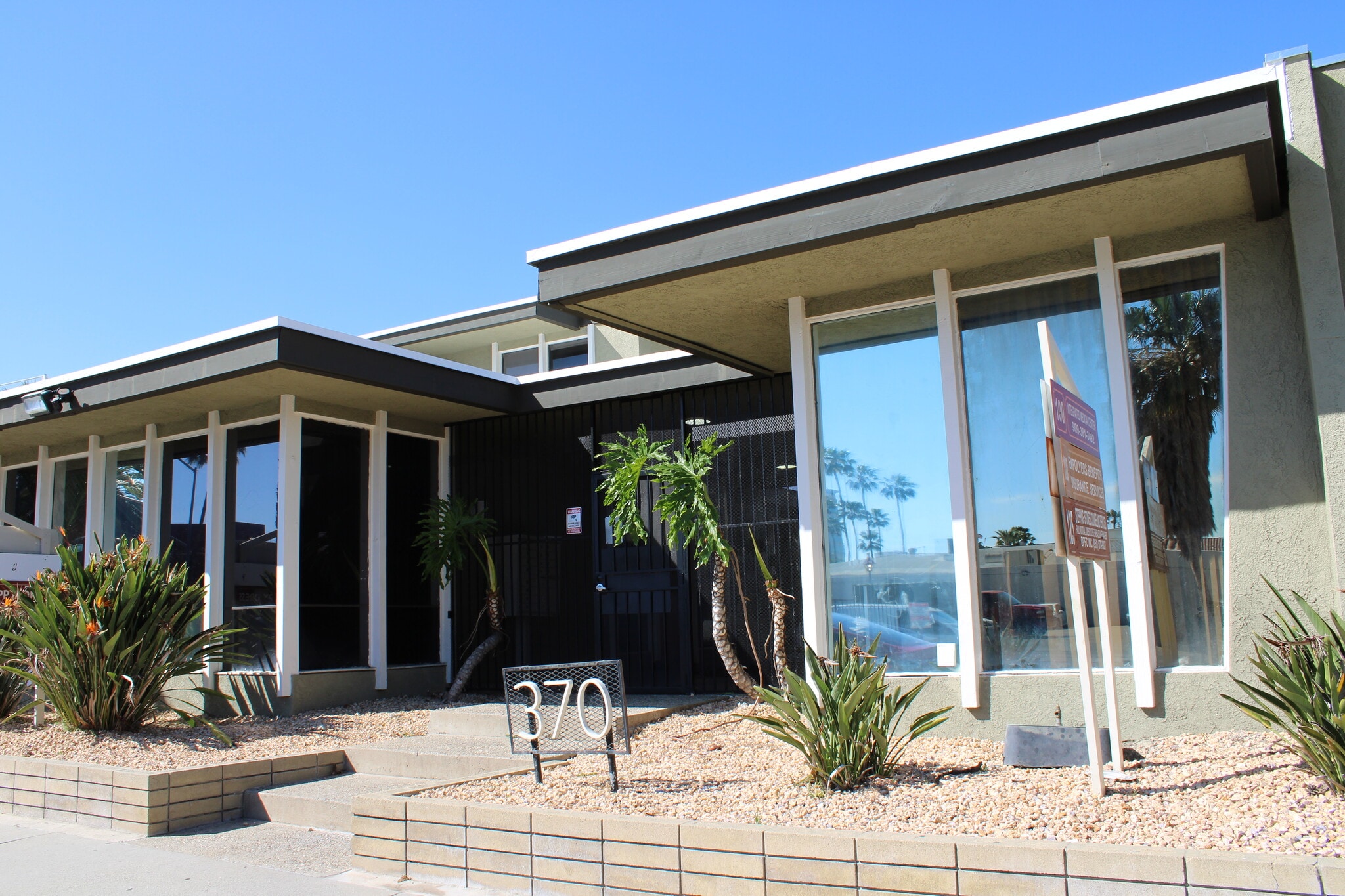 370 W 6th St, San Bernardino, CA for lease Primary Photo- Image 1 of 31