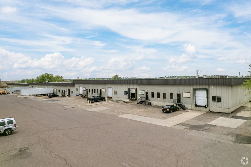 5750-5778 Lamar St, Arvada, CO for lease - Primary Photo - Image 1 of 8