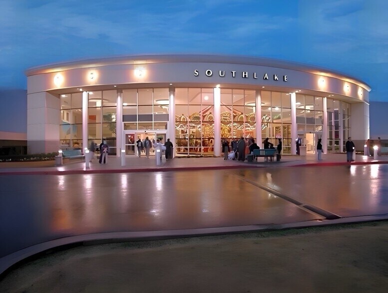1000-2460 Southlake Mall, Morrow, GA à louer - Photo du bâtiment - Image 2 de 23