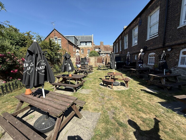 6 High St, Poole à vendre - Photo du bâtiment - Image 3 de 5