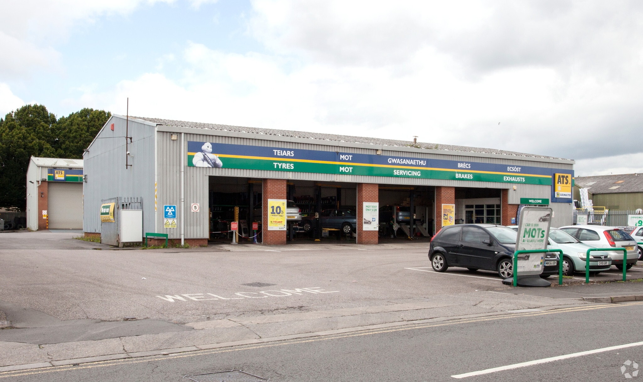 Ipswich Rd, Cardiff for sale Primary Photo- Image 1 of 3