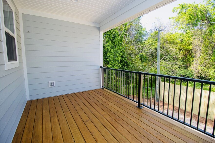 1121 Olympia Ave, Columbia, SC à vendre - Photo du bâtiment - Image 3 de 4