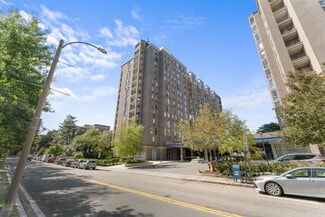 More details for 77 Pond Ave, Brookline, MA - Multifamily for Sale