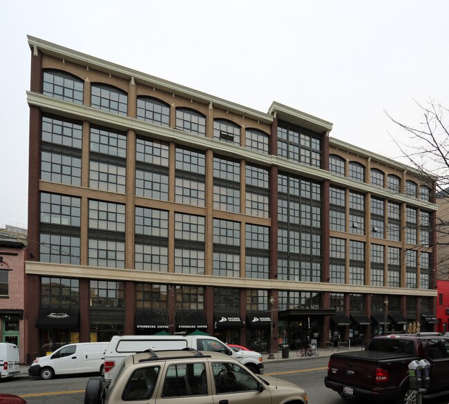 Plus de détails pour 1425 P St NW, Washington, DC - Commerce de détail à louer