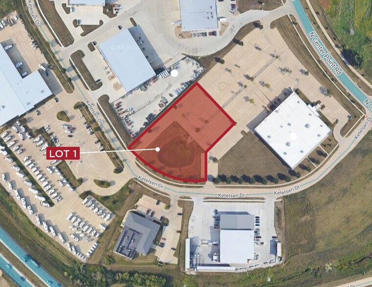 1450 N Center Point Rd, Hiawatha, IA à vendre - Aérien - Image 2 de 3