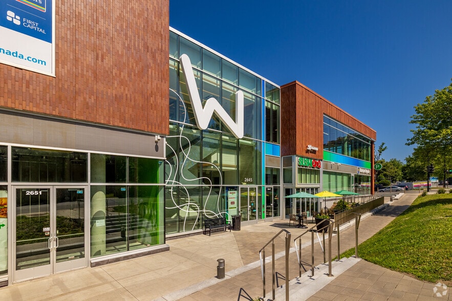 2615-2865 Ave Van Horne, Montréal, QC for lease - Building Photo - Image 3 of 19