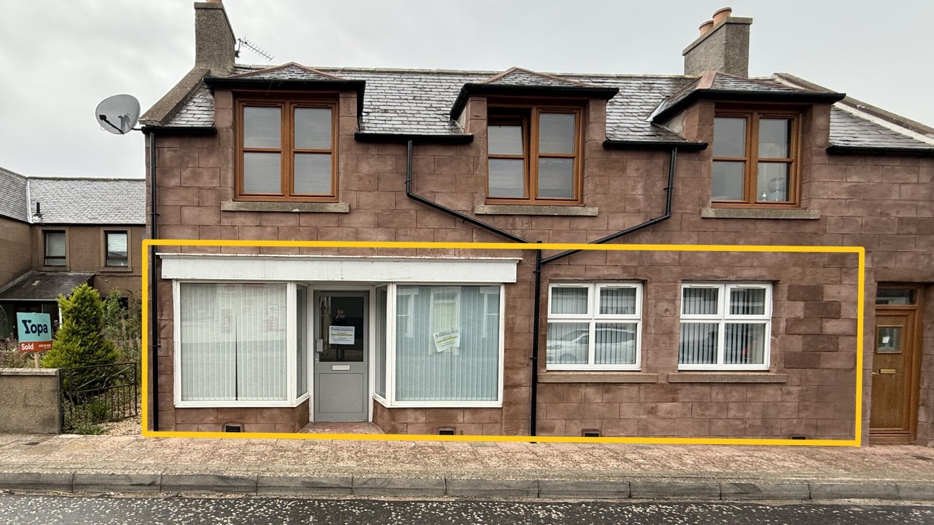 40-46 High St, Laurencekirk for sale Primary Photo- Image 1 of 2