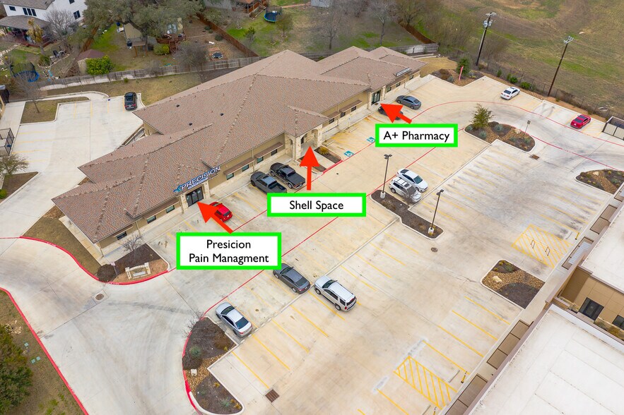 9026 Culebra Rd, San Antonio, TX à vendre - Photo du bâtiment - Image 2 de 26