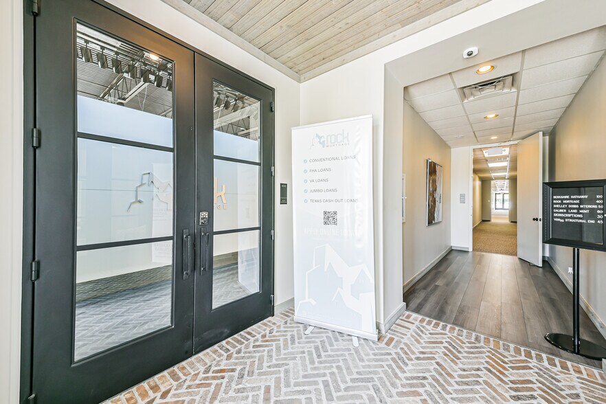 14340 Memorial Dr, Houston, TX à louer - Photo intérieure - Image 3 de 20