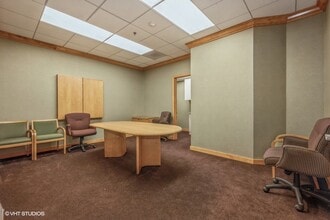 2019 Dean St, St Charles, IL for lease Building Photo- Image 1 of 12