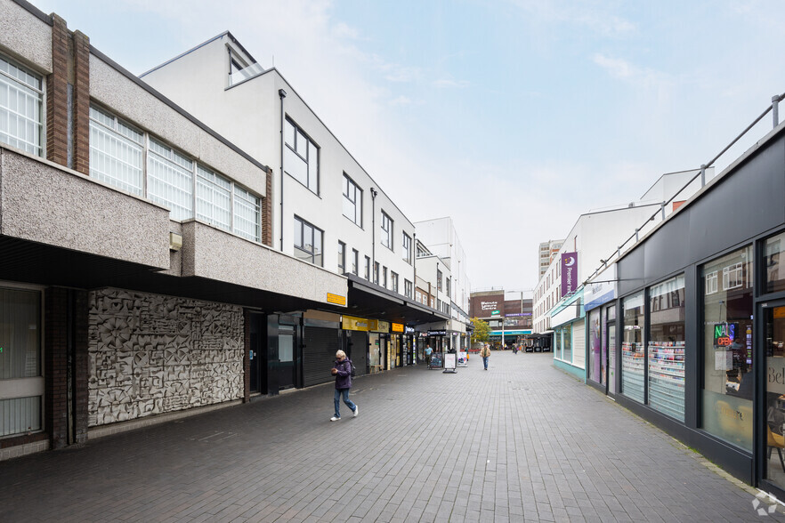 High St, Orpington for lease - Building Photo - Image 3 of 4