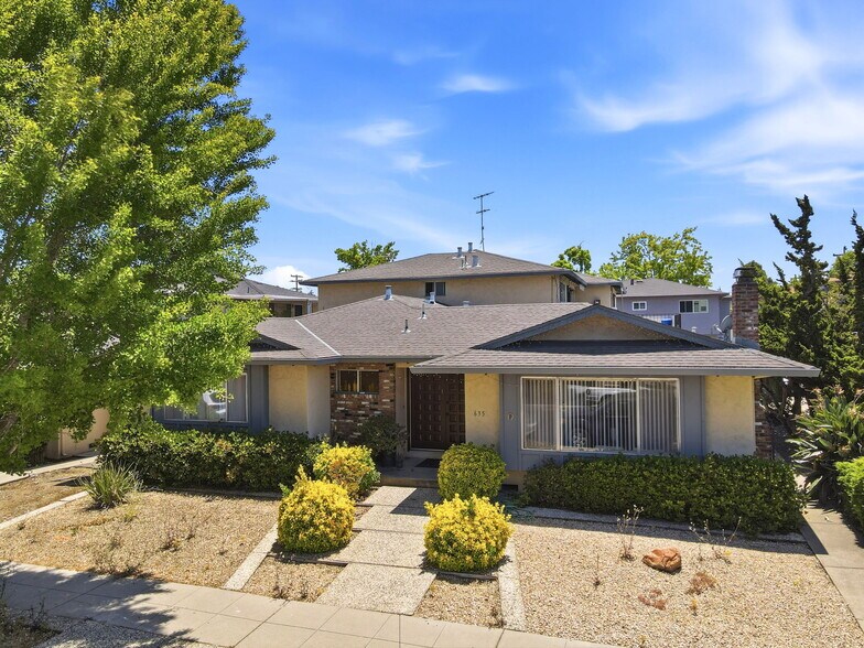 635 Bolton Ct, San Jose, CA à vendre - Photo du bâtiment - Image 1 de 18