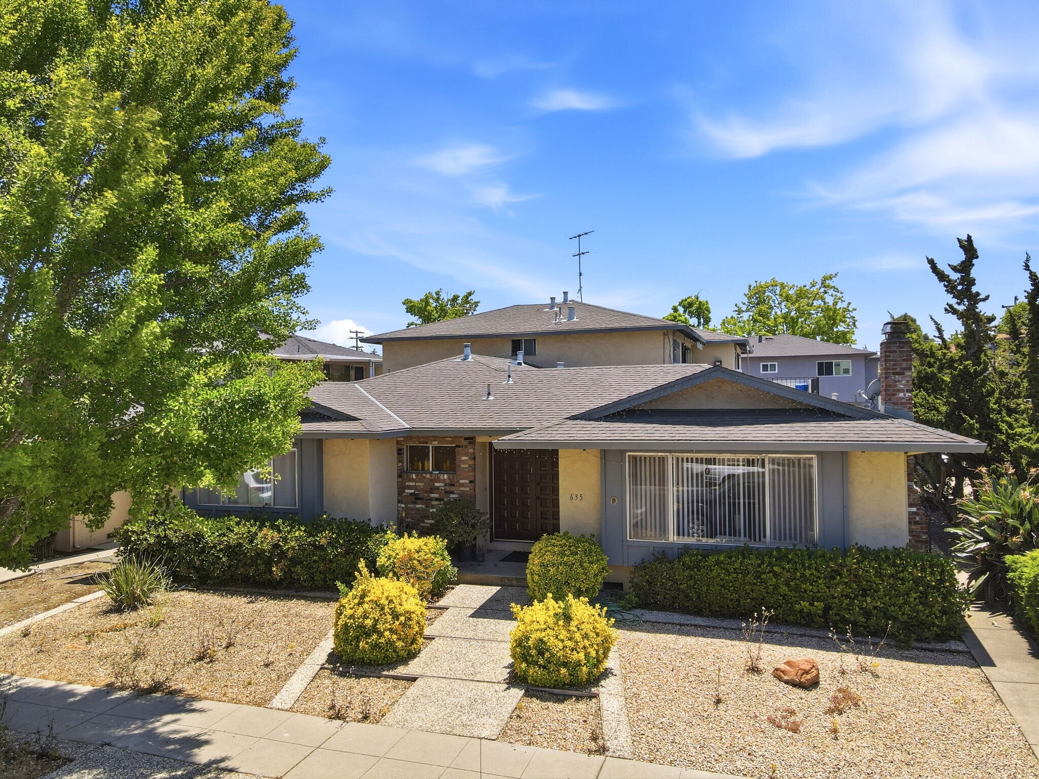 635 Bolton Ct, San Jose, CA à vendre Photo du bâtiment- Image 1 de 19