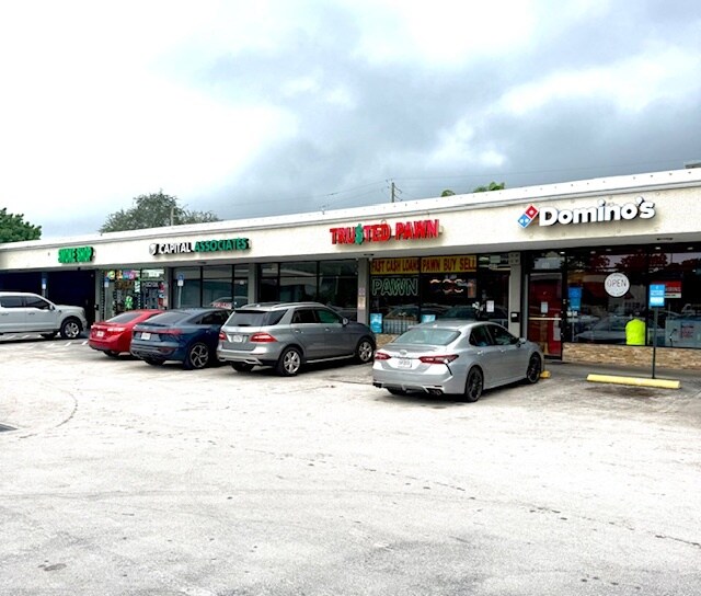 300 E Oakland Park Blvd, Fort Lauderdale, FL à louer - Photo du bâtiment - Image 3 de 8