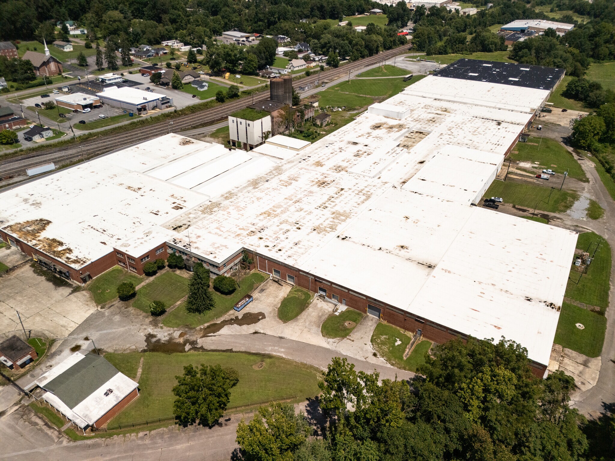 144 Water st, Old Fort, NC for lease Primary Photo- Image 1 of 23