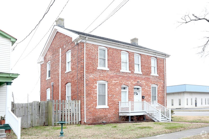 757 Broad St, Portsmouth, VA for sale - Primary Photo - Image 1 of 7